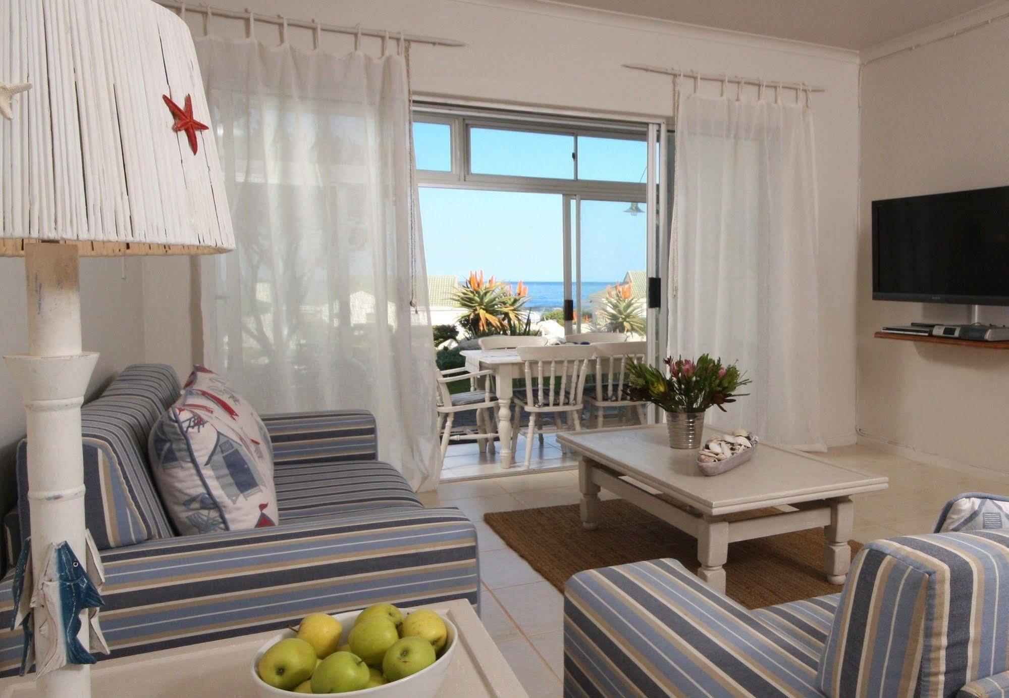 Апартаменты The Potting Shed Self Catering Херманус Экстерьер фото